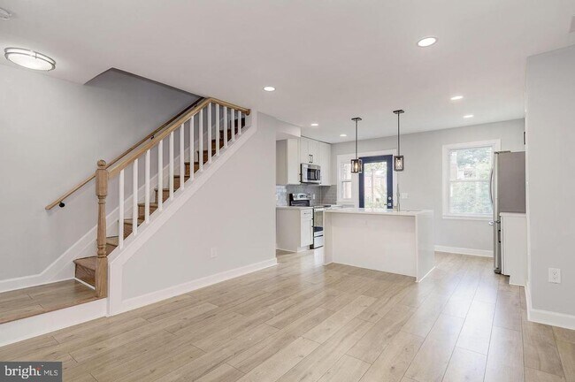 Foto del edificio - 1510 Howard Rd SE