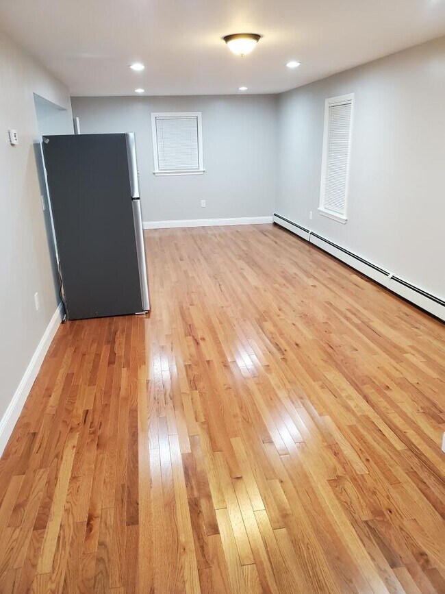 Living Space - 51 Dorrance St