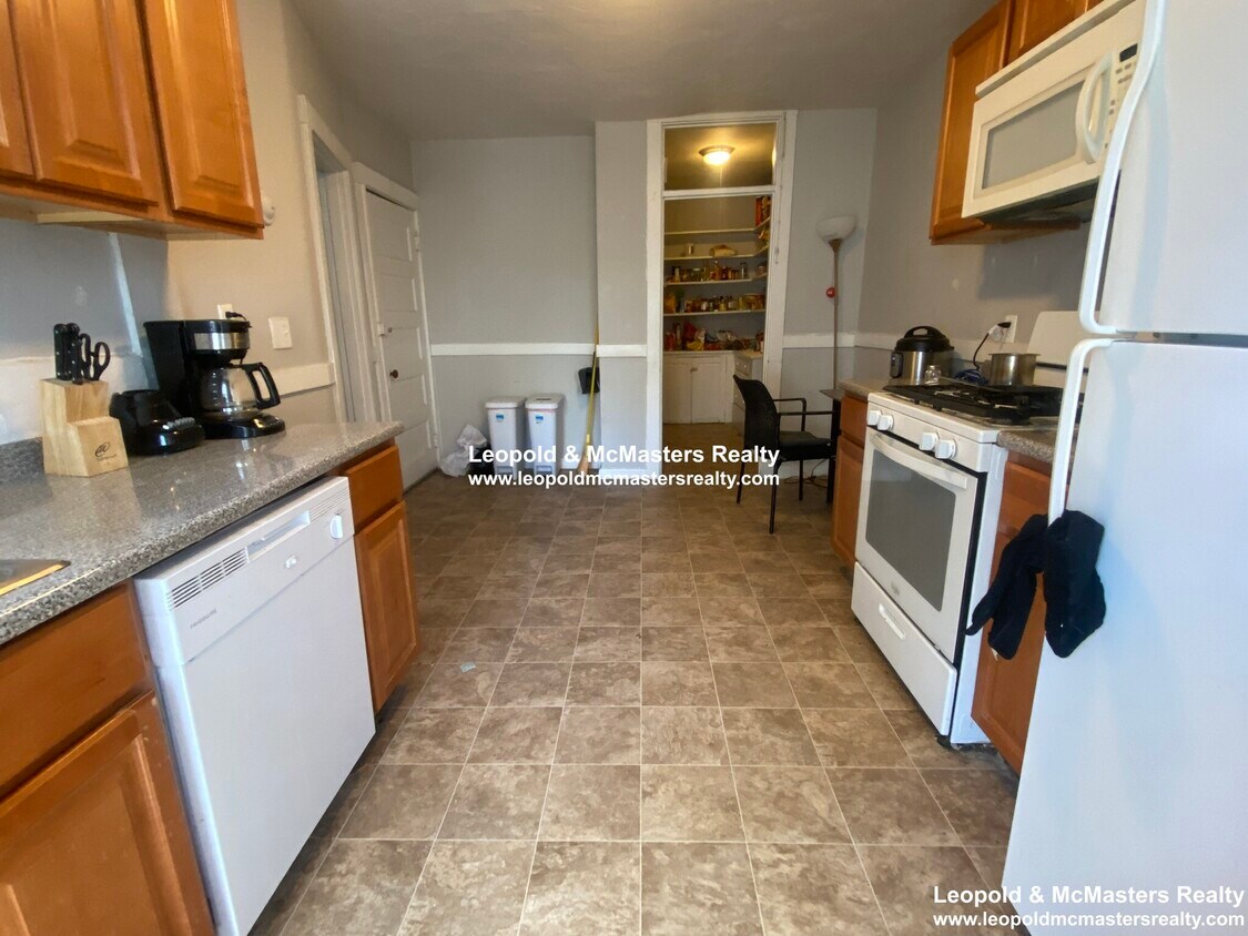 Foto principal - 220 South St