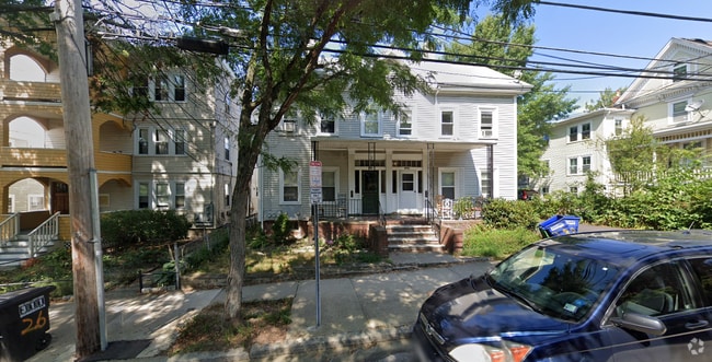 Building Photo - 28A Cherry St