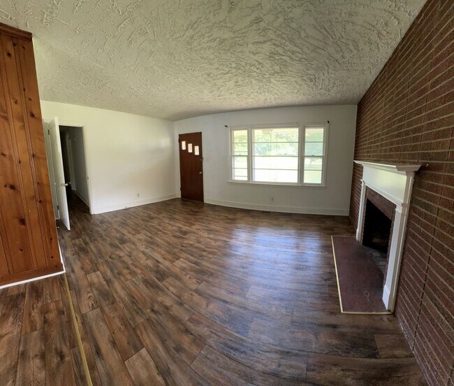 Foto del edificio - Fairforest Subdivision