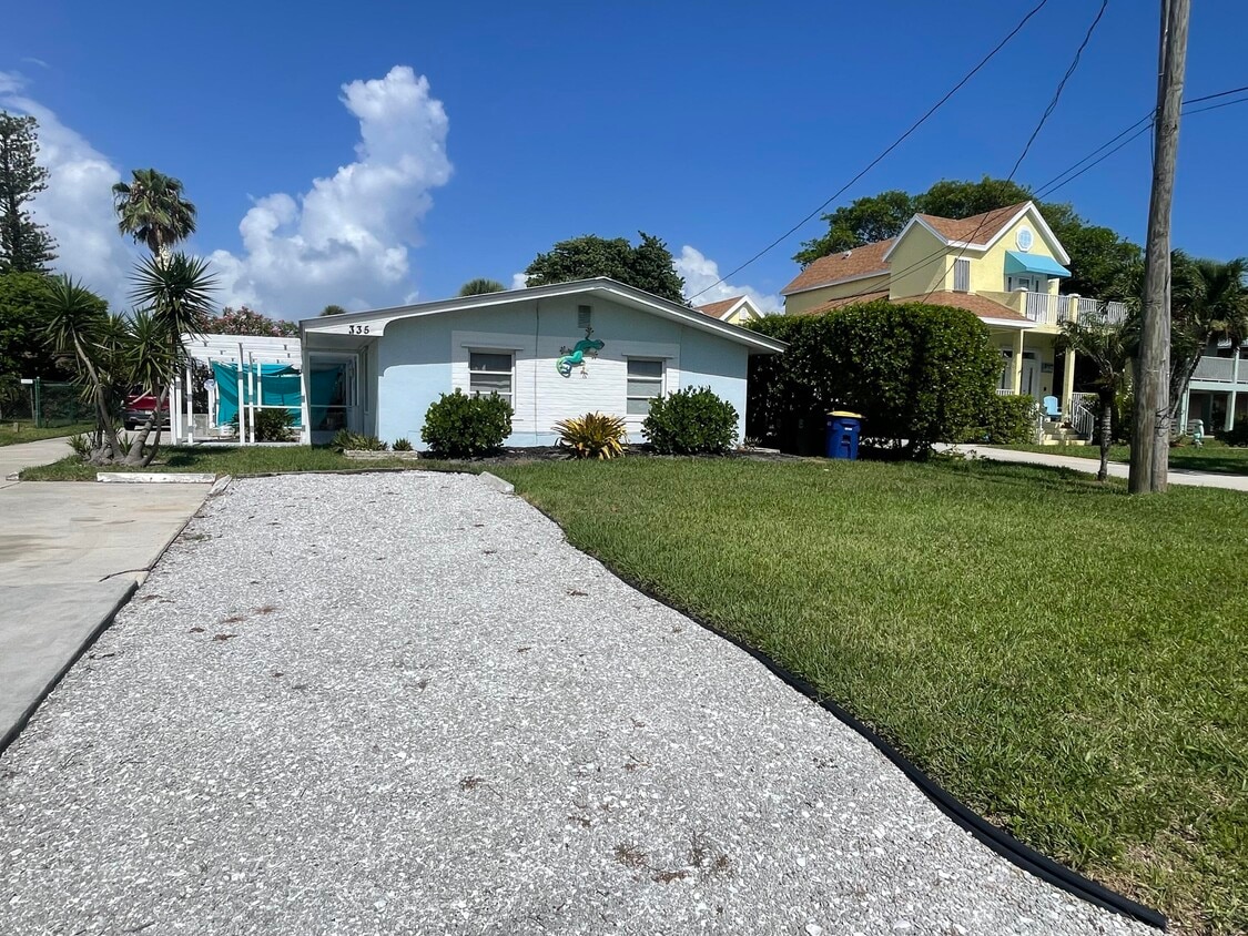 Primary Photo - 335 Hernando St
