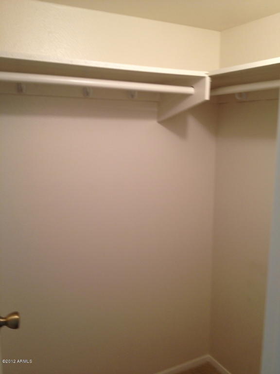 Building Photo - 2 Bedroom 2 Bath condo with ALL utilities ...