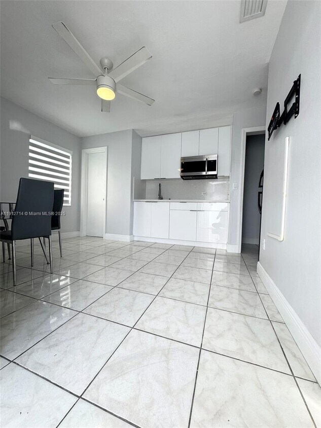 Foto principal - 6174 W 14th Ave