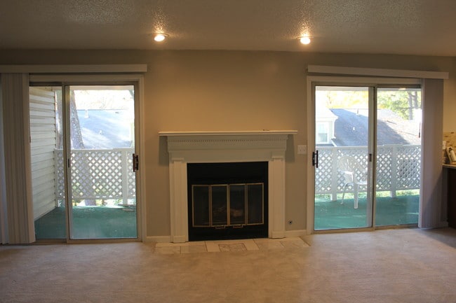 large extended balcony - 35 Devon Ln