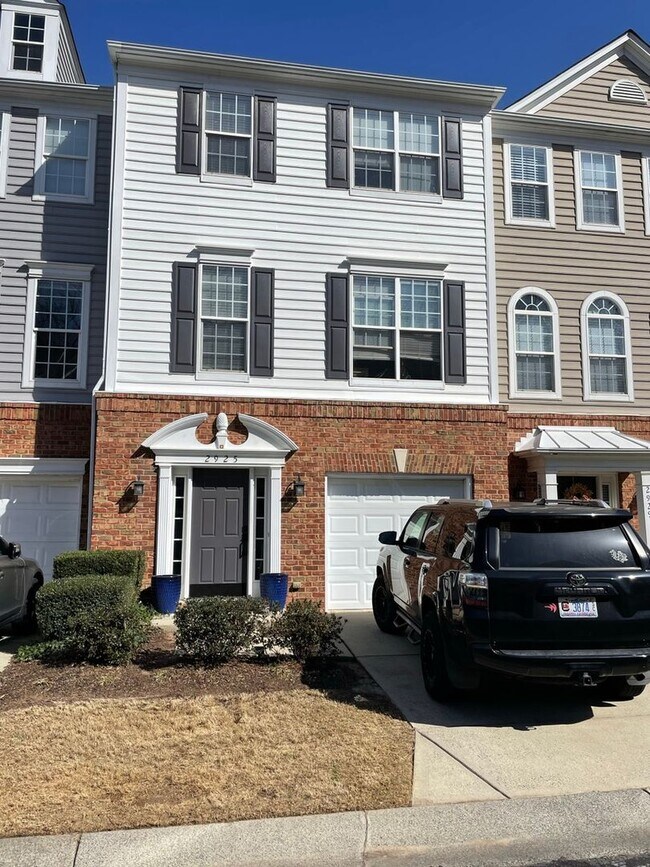 Charming 2-3 BR Townhome in South Park Cha... - Charming 2-3 BR Townhome in South Park Cha...