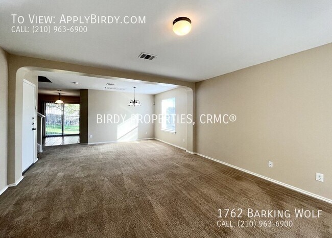 Building Photo - **2 Story, 3 Bed, 2.5 Bath Home Located Ne...