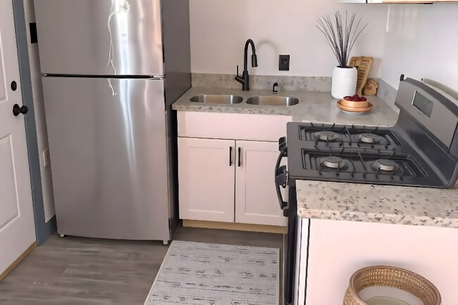 Foto del edificio - 8709 Lawson St