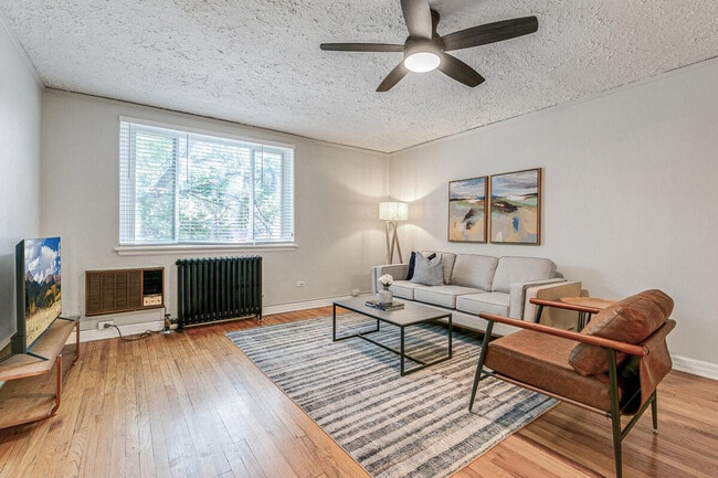 Building Photo - 1666 Detroit St