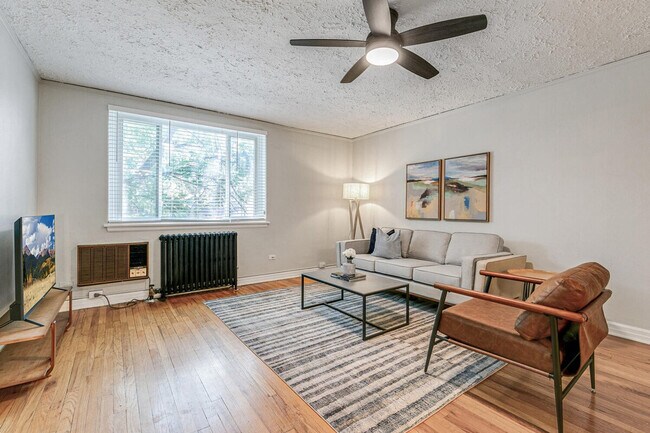 Foto del edificio - 2820 E 17th Ave