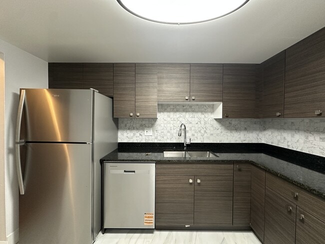 Foto del edificio - 525 N Quentin Rd