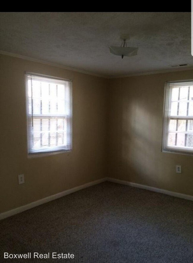 Building Photo - 2 br, 2 bath House - 4474 Cumberland  Apt c