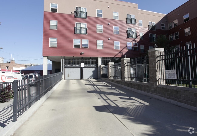 Building Photo - Renaissance off Broadway Lofts