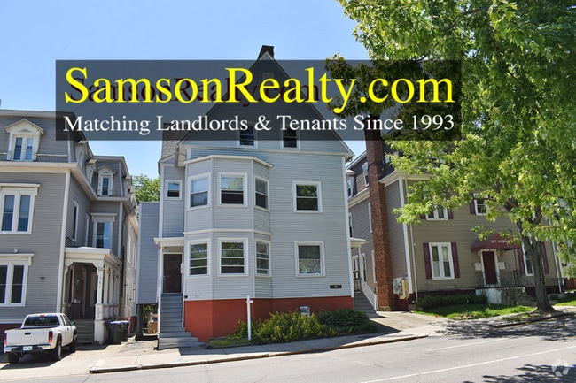 Building Photo - 381 Angell St