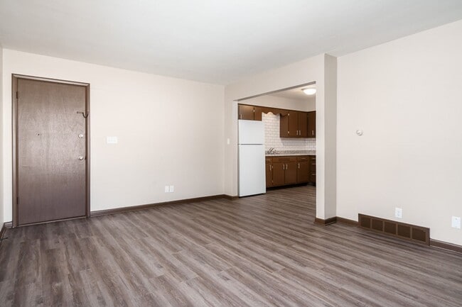 Building Photo - 3220/3222 Darwood Drive