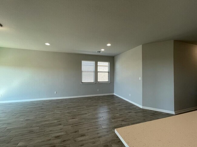 Foto del edificio - 1517 Whippletree Trl