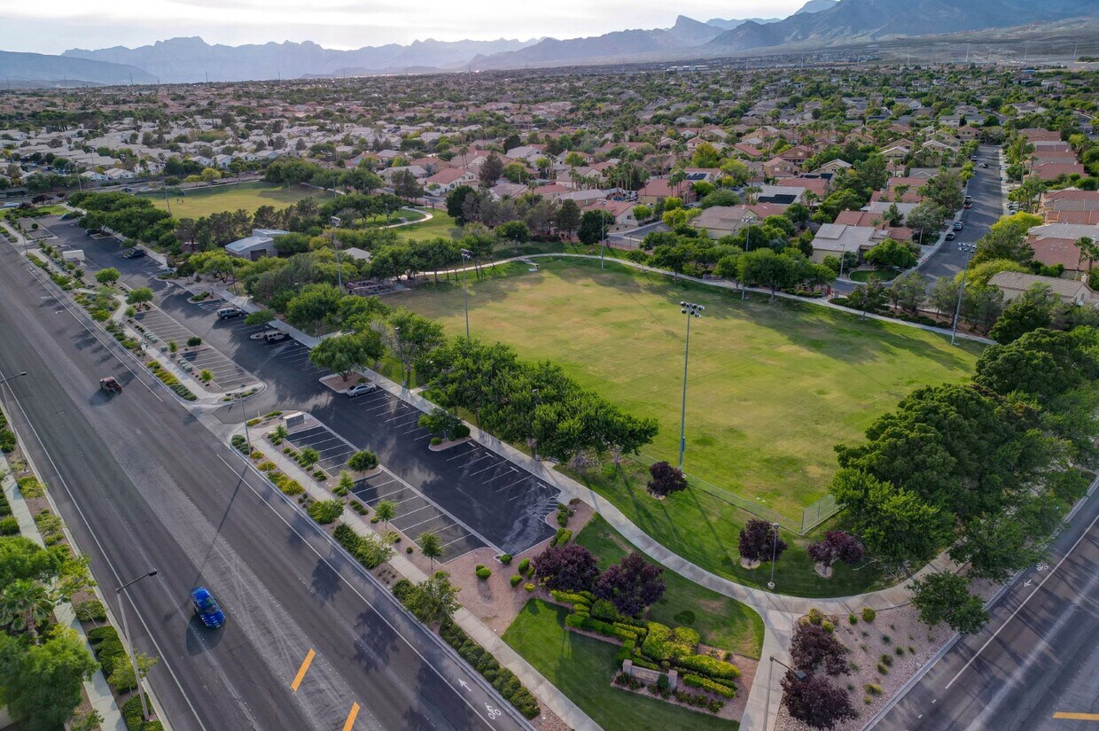 Primary Photo - 11052 Orense Dr