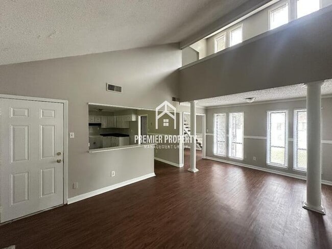 Building Photo - 4186 Rosewind Cir