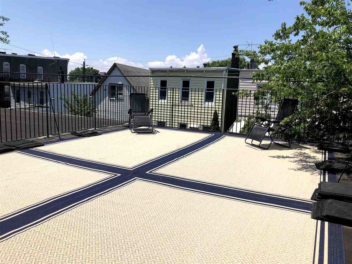 Foto principal - 523 Palisade Ave