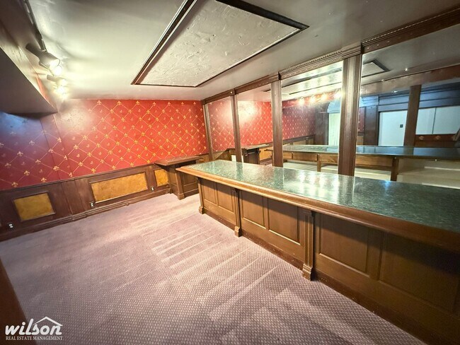 Foto del edificio - 807 W Yakima Ave
