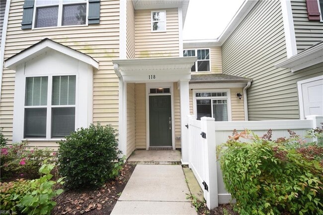 Building Photo - 118 Fishers Ct