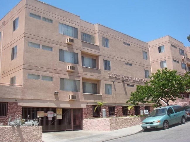 Foto del edificio - 433 Lake S St