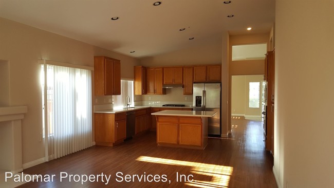 Building Photo - 3 br, 2 bath House - 2340 Canyon View Gln
