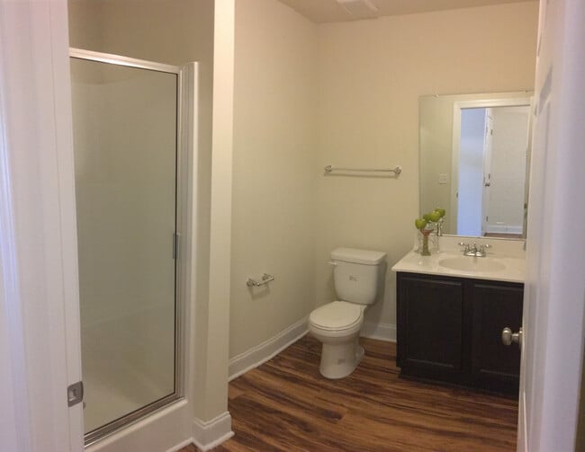 Building Photo - 3 bedroom 3.5 bath Townhome near Campbell ...