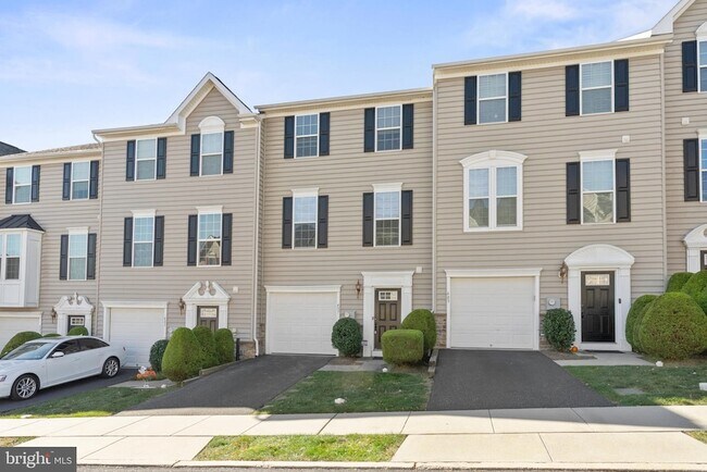 Foto del edificio - 407 Susan Cir