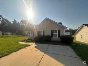 Building Photo - 4605 Palm Breeze Ln