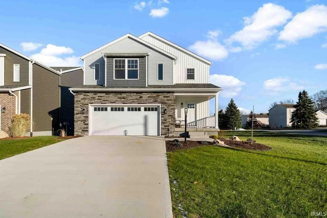 Primary Photo - 1114 Beacon Dr