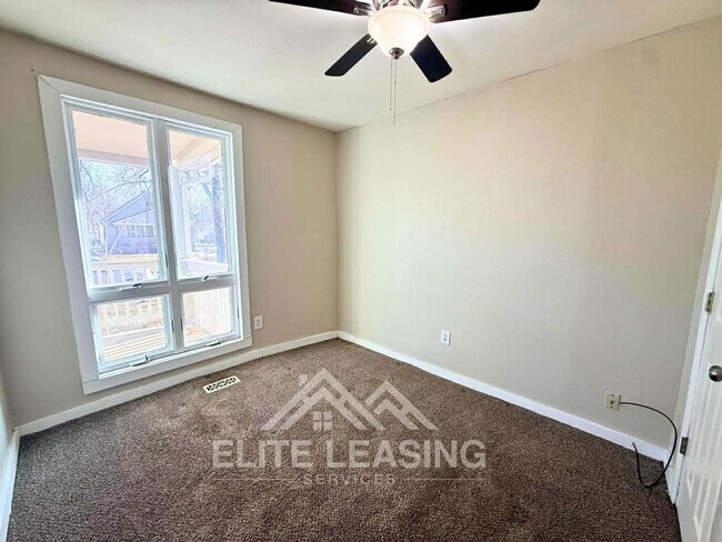 Foto del edificio - Charming 3 Bedroom Home close to Hospitals! Available Now!