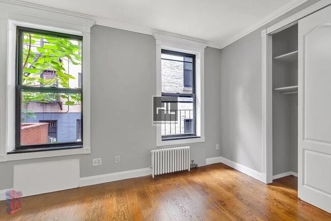 Building Photo - East 25th Street