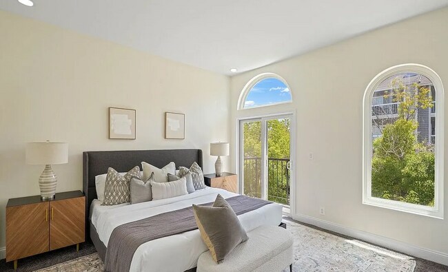 Foto del edificio - 9323 Alcott St