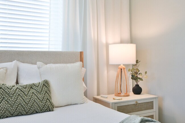 Foto del edificio - 3719 118th St W