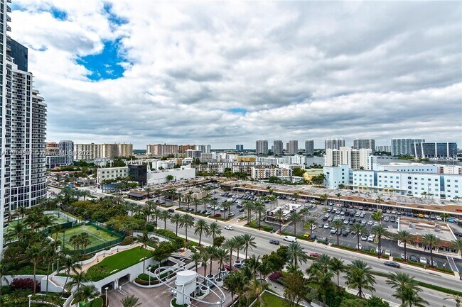 Building Photo - 18201 Collins Ave