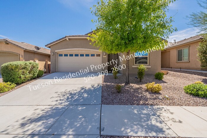 Primary Photo - 11464 E Dry Wind Dr