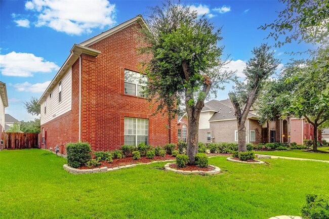 Building Photo - 4110 Royal Plantation Ln