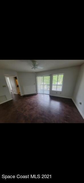 Foto del edificio - 3525 Sable Palm Ln