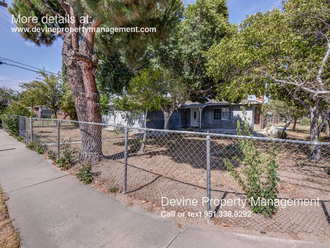 Building Photo - 605 N Pepper Ave