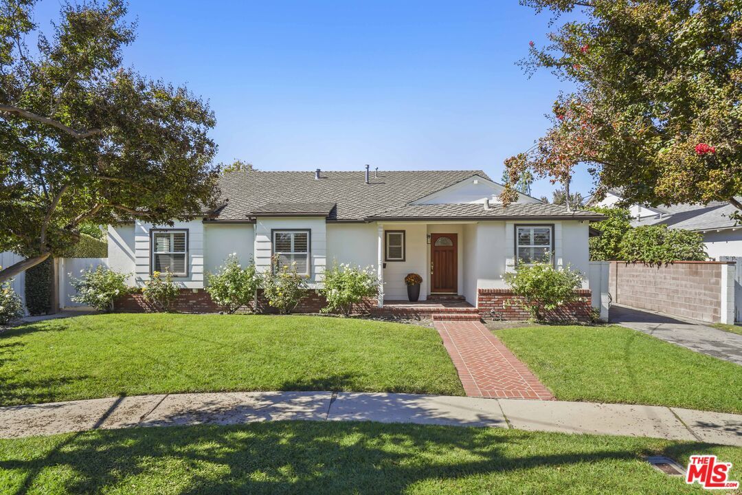 Foto principal - 4875 Bluebell Ave