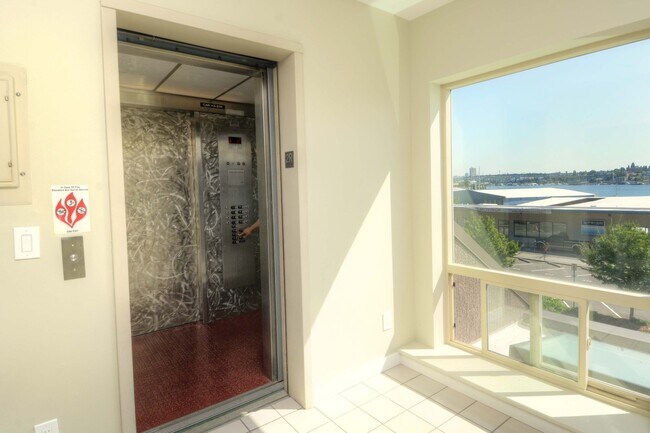 Foto del edificio - South Lake Union / Queen Anne Condo at The...