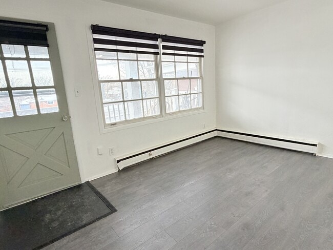 Building Photo - 700 Indian Rd N