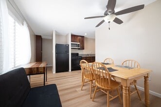 Building Photo - 554 Los Angeles Pl