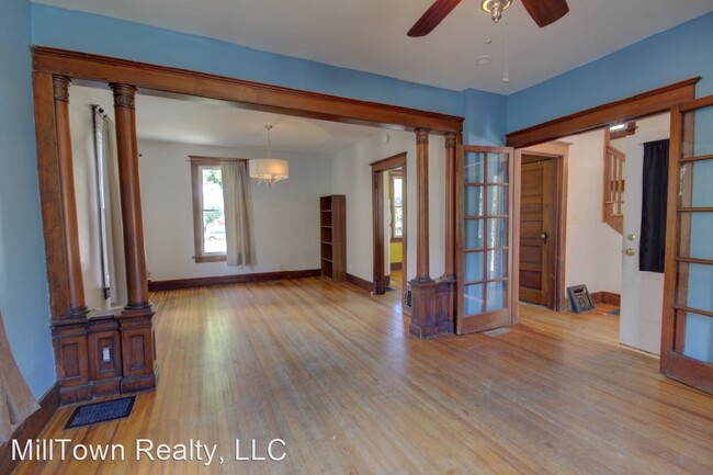 Foto del edificio - 3 br, 1 bath House - 410 W 17th St