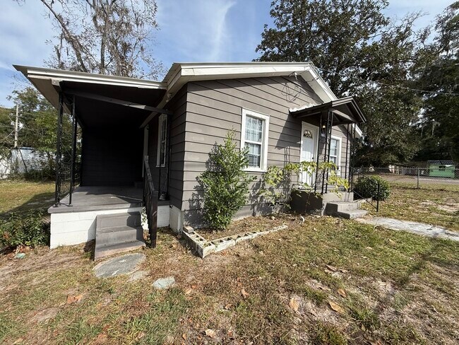 Foto del edificio - 9605 Highland Ave