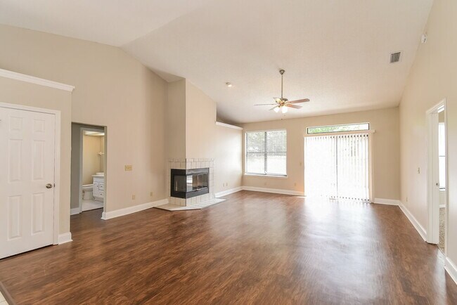 Building Photo - 7711 Collins Ridge Blvd