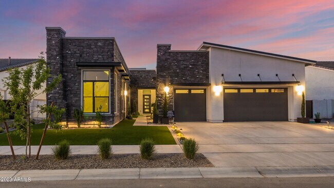 Foto del edificio - 20628 E Marsh Rd
