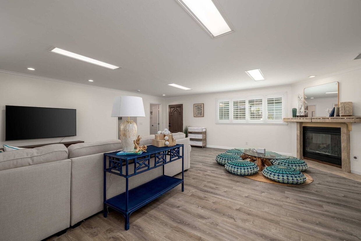 Foto principal - 4880 Kane St