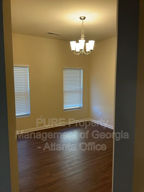 Foto del edificio - 156 Sunland Blvd